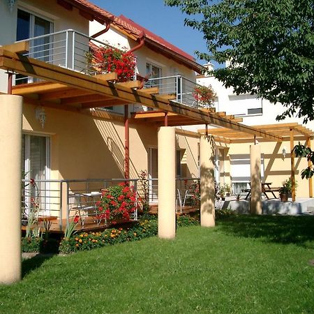Luca Apartments Zalakaros Dış mekan fotoğraf