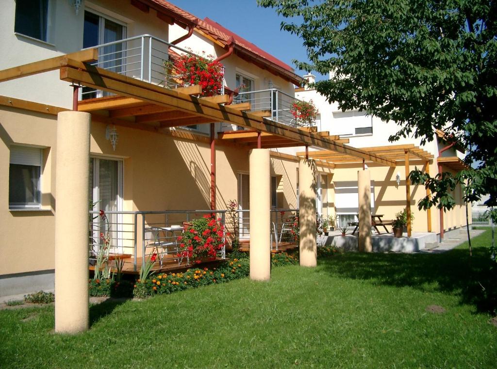 Luca Apartments Zalakaros Dış mekan fotoğraf